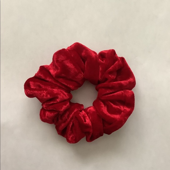 Soft velvet scrunchies - Picture 14 of 16
